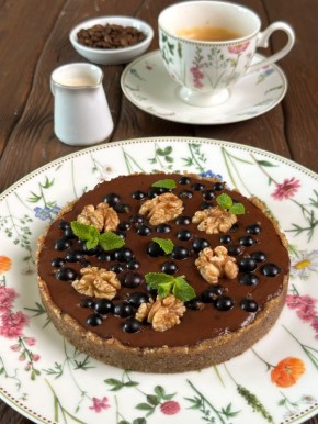 Шоколадный пирог без выпечки: насладитесь уникальным сочетанием кофе и шоколада