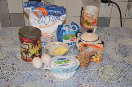 Нежные домашние сочники с творожной начинкой: простой рецепт