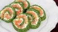 Элегантный рулет с копченым лососем: просто и вкусно