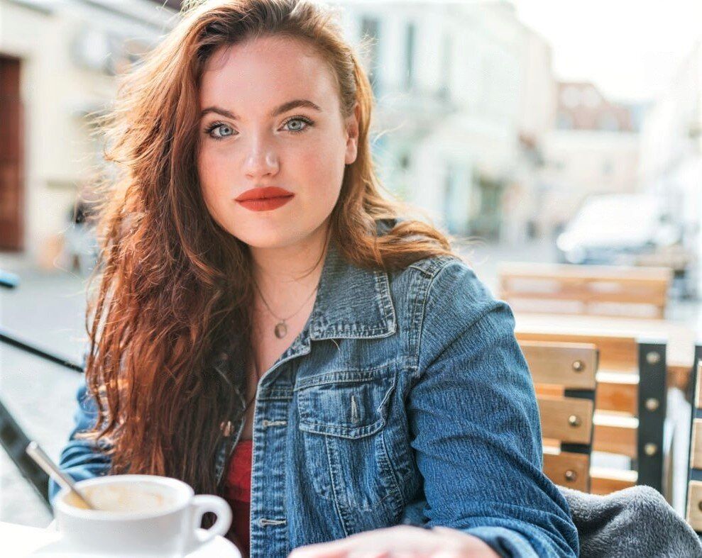 Когда доброта пугает: странная гостья заставила кафе нервничать