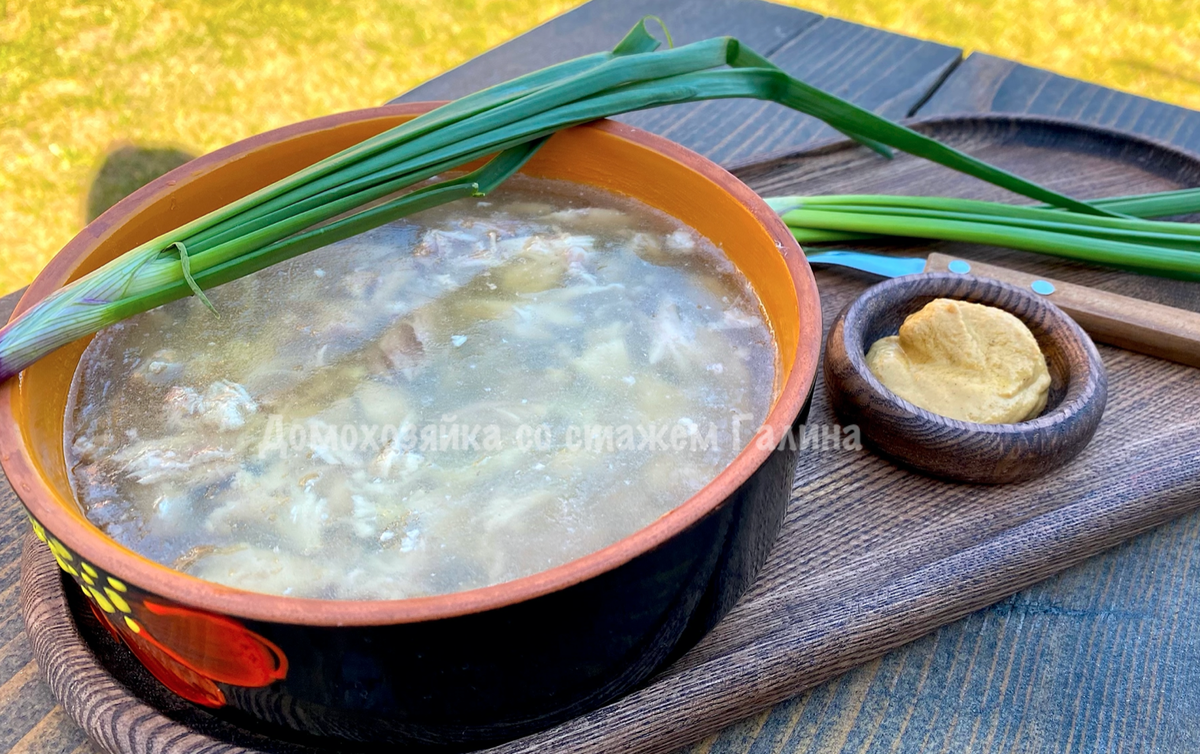 Как использовать остатки курицы для приготовления ароматного холодца