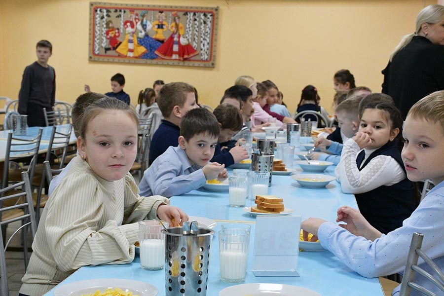 Что предпочитают школьники: хит-парад блюд столовой