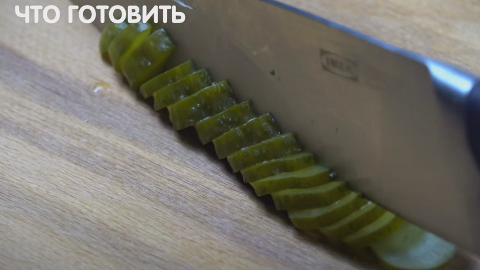 Салат из кукурузы с куриным филе: простой и вкусный рецепт