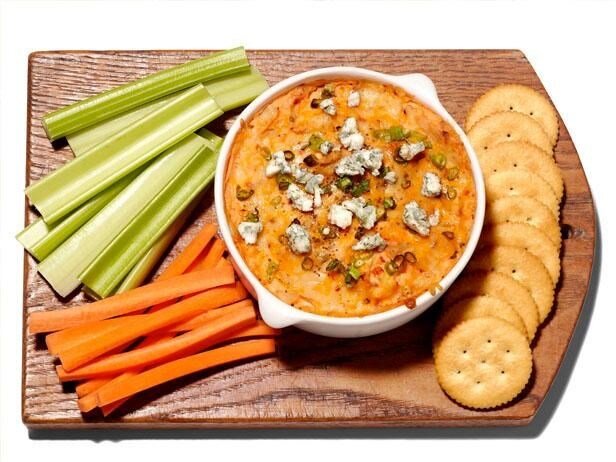 Дип с курицей в стиле баффало