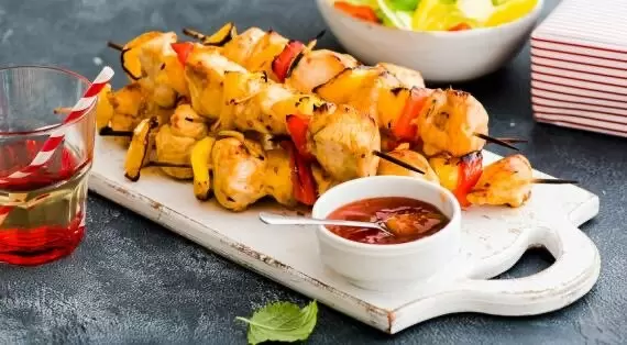 Как приготовить сочный шашлык в духовке: лучшие рецепты