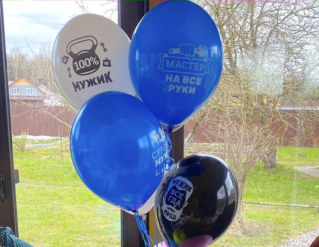 Семейный праздник в честь дня рождения брата: веселие и угощения