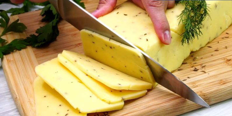 Как приготовить домашний сыр за 30 минут: секреты и рецепт